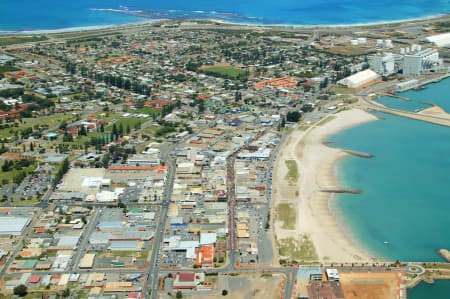 Aerial Image of GERALDTON BEACH