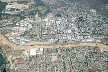 Aerial Image of EAST ALBURY AND ALBURY.