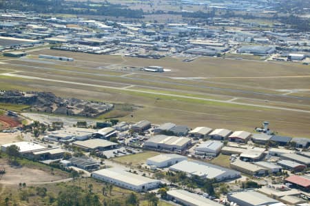 Aerial Image of ARCHERFIELD AIRPORT.