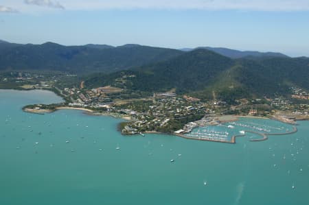 Aerial Image of AIRLIE BEACH