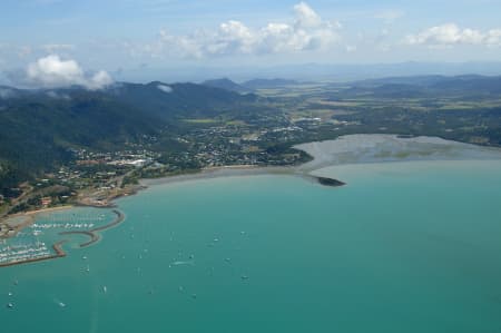 Aerial Image of AIRLIE BEACH