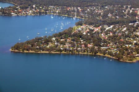 Aerial Image of SUMMERLAND POINT