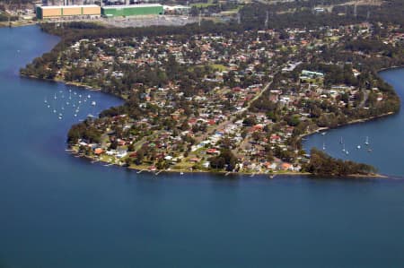 Aerial Image of MANNERING PARK