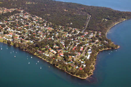 Aerial Image of SUMMERLAND POINT