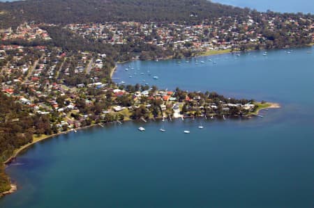 Aerial Image of SUMMERLAND POINT