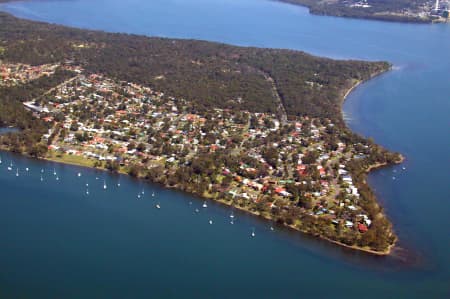 Aerial Image of SUMMERLAND POINT