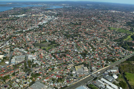 Aerial Image of TURRELLA LOOKING SOUTH WEST.