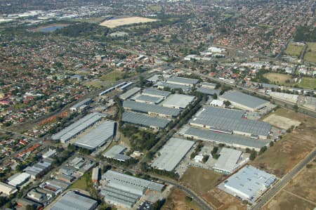 Aerial Image of REGENTS PARK.