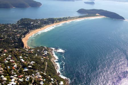 Aerial Image of PALM BEACH TO LION ISLAND
