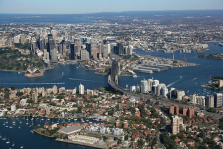 Aerial Image of NORTH SYDNEY TO SYDNEY CBD.