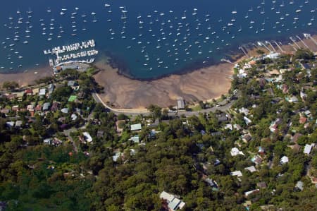 Aerial Image of NEWPORT CLOSE-UP