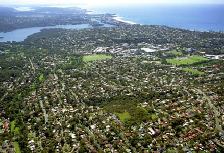 Aerial Image of NARRAWEENA LOOKING NORTH