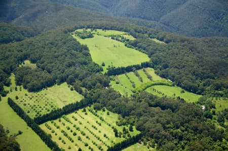 Aerial Image of MOUNT IRAVINE