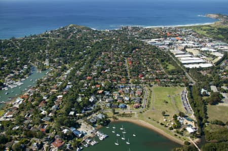 Aerial Image of MONA VALE FROM PITTWATER