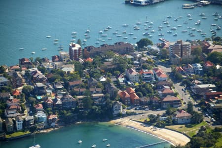 Aerial Image of LITTLE MANLY COVE