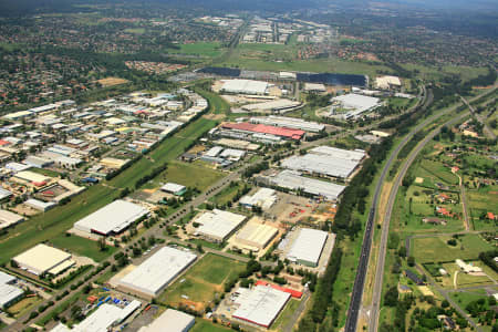 Aerial Image of INGLEBURN