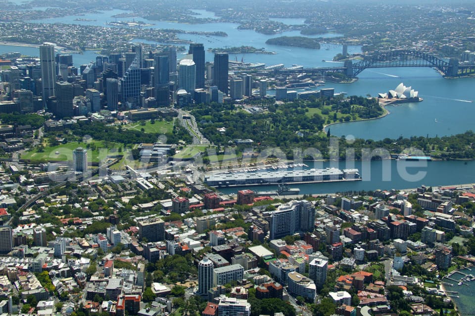Aerial Image of Elizabeth Bay to city