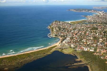 Aerial Image of DEE WHY.