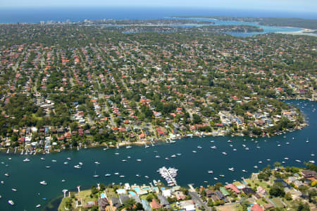 Aerial Image of YOWIE BAY TO THE EAST