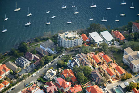 Aerial Image of MILSON ROAD IN CREMORNE POINT.