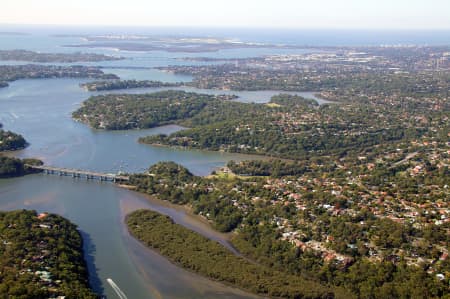 Aerial Image of COMO AND GEORGES RIVER.
