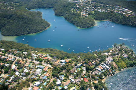 Aerial Image of CASTLECRAG, MIDDLE COVE AND CASTLE COVE.