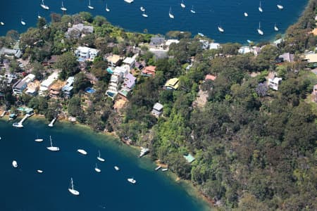 Aerial Image of SUGARLOAF POINT IN CASTLECRAG.