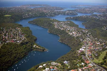 Aerial Image of CASTLE COVE TO MANLY.