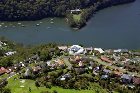 Aerial Image of CASTLE COVE, MIDDLE HARBOUR AND KILLARNEY POINT.