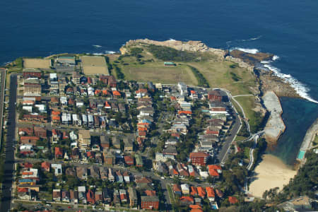 Aerial Image of CLOVELLY.