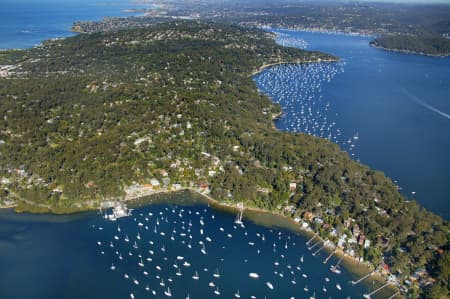 Aerial Image of AVALON LOOKING SOUTH.