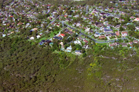 Aerial Image of BELROSE AND FRENCHS FOREST.