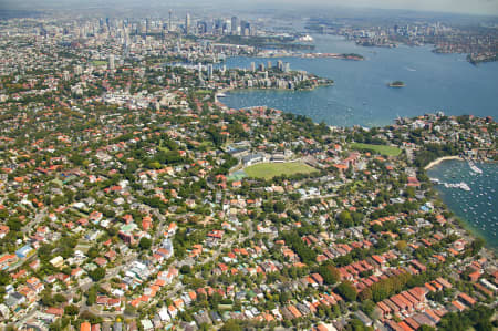 Aerial Image of BELLEVUE HILL TO THE CITY.