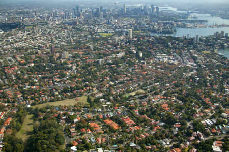 Aerial Image of BELLEVUE HILL TO THE CITY.
