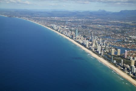 Aerial Image of SURFERS PARADISE TO HINTERLAND.