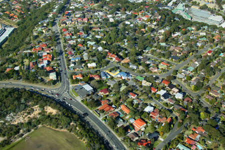 Aerial Image of INTERSECTION OF WARRINGAH ROAD AND BEACON HILL ROAD.