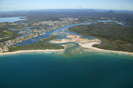 Aerial Image of NOOSA INLET, QUEENSLAND