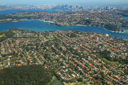 Aerial Image of BALGOWLAH TO SYDNEY CBD