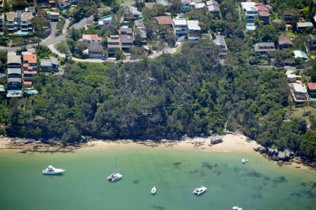 Aerial Image of CASTLE ROCK BALGOWLAH