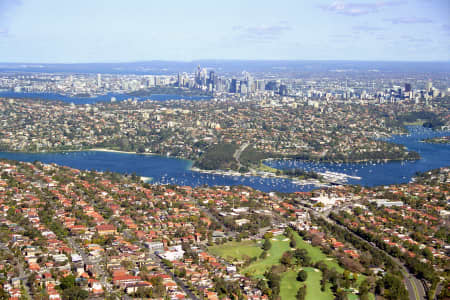 Aerial Image of BALGOWLAH TO THE CITY