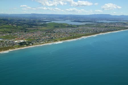 Aerial Image of COASTLINE OF TAURANGA.