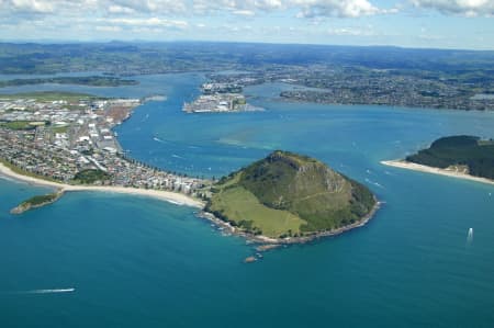 Aerial Image of MOUNT MAUNGANUI.