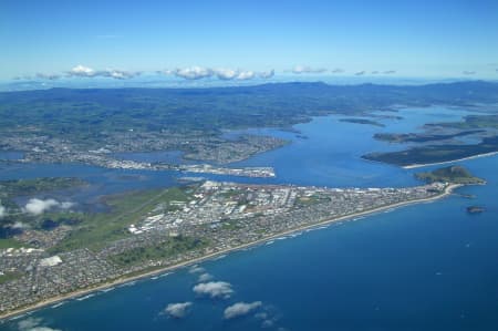 Aerial Image of TAURANGA AND MOUNT MAUNGANUI.