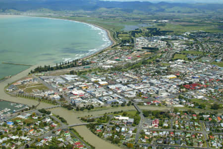Aerial Image of GISBORNE AND POVERTY BAY.
