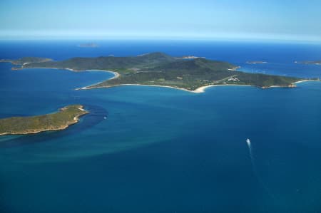 Aerial Image of GREAT KEPPEL ISLAND.