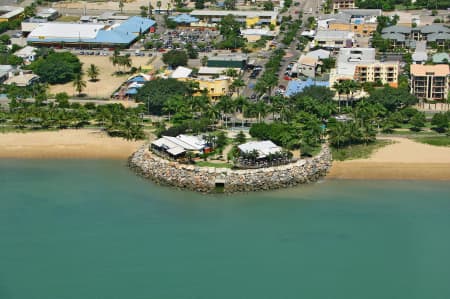 Aerial Image of NORTH WARD, TOWNSVILLE.