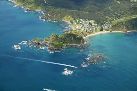 Aerial Image of TAPEKA POINT BAY OF ISLANDS.