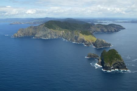 Aerial Image of PIERCY ISLAND AND CAPE BRETT PENINSULA.