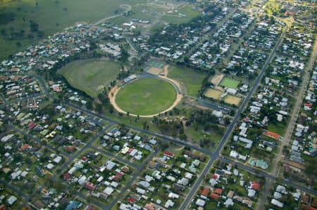 Aerial Image of OVALS IN PAYNESVILLE.