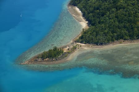 Aerial Image of CLOSEUP OF  AN ISLAND IN WHITSUNDAYS.